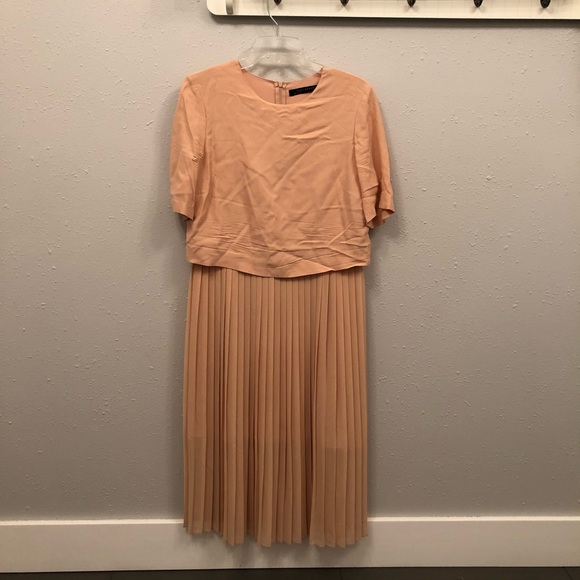 ZARA Dress - Picture 1 of 7